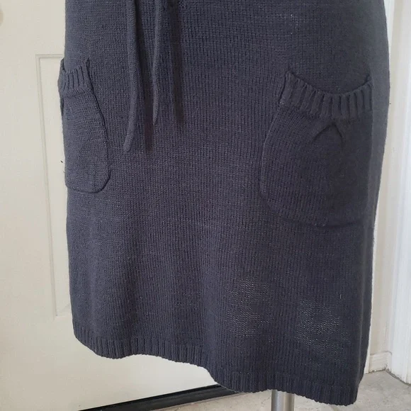 Vintage Y2K Knit Dress with Pockets - Picture 12 of 14